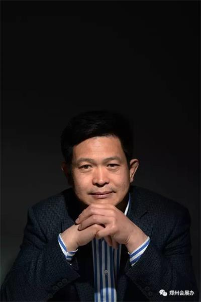 詩書氣度 家國情懷——訪振威展覽股份董事長張學山(圖1)